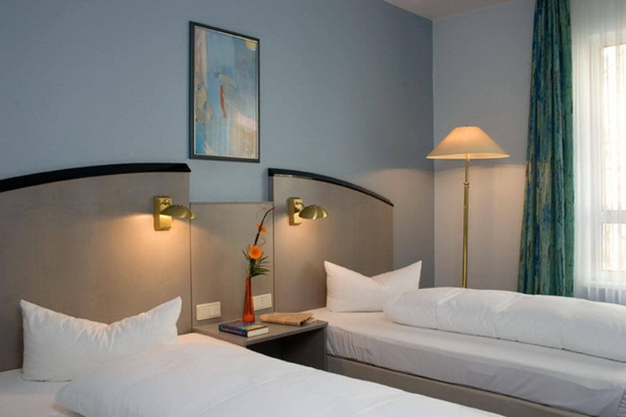 Hotel Alt Tempelhof Βερολίνο Δωμάτιο φωτογραφία